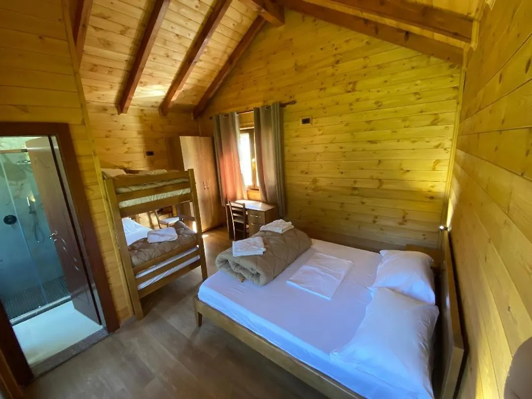 Alojamento de Acomodação e Pequeno-almoço Peraj Guesthouse Vermosh